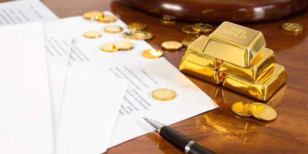 Lingots d'or, pièces, documents juridiques