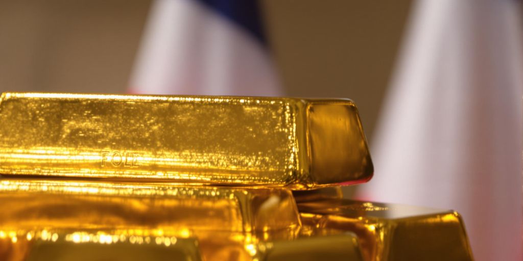 Lingots d'or et drapeau français