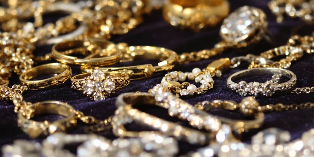 Bijoux anciens sans poinçon