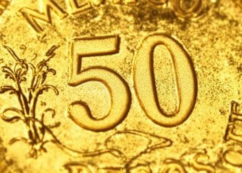 Pièce d'or mexicaine 50 Pesos avec détails historiques.