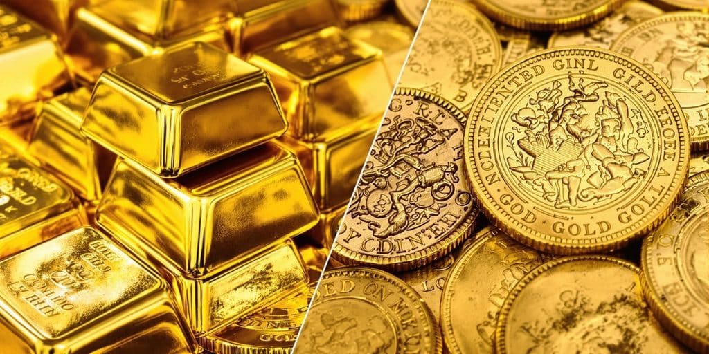 Lingots d'or et pièces d'or anciennes.