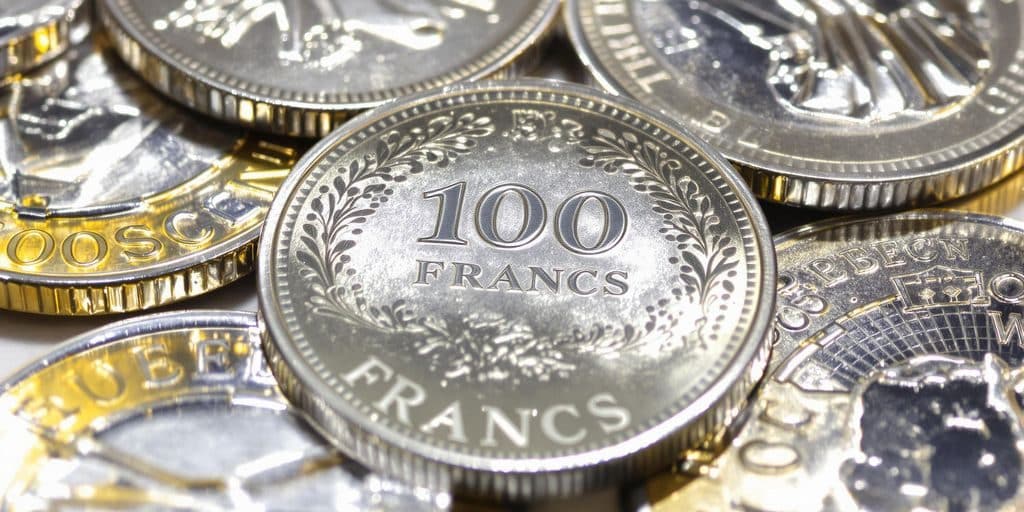 Pièces françaises en argent : 100 Francs et autres.