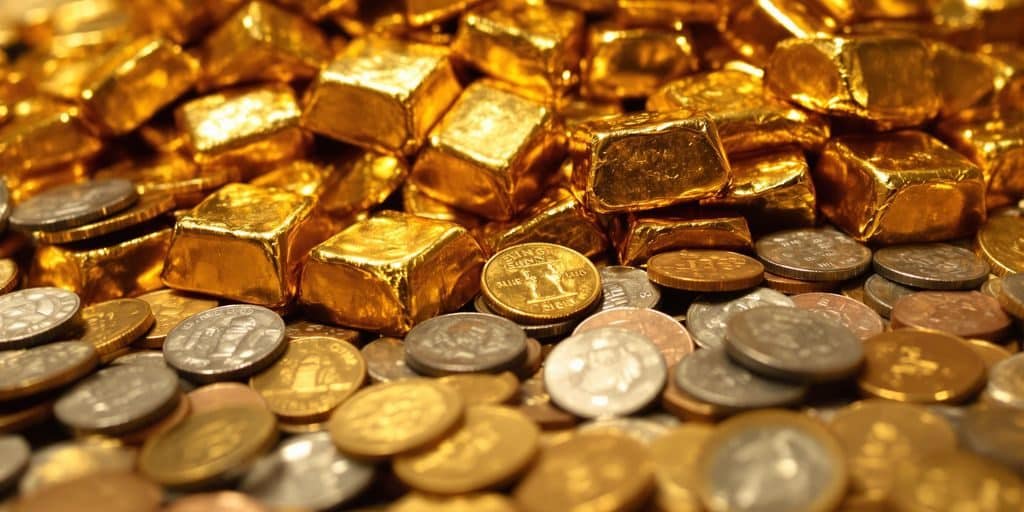 Lingots d'or et pièces anciennes